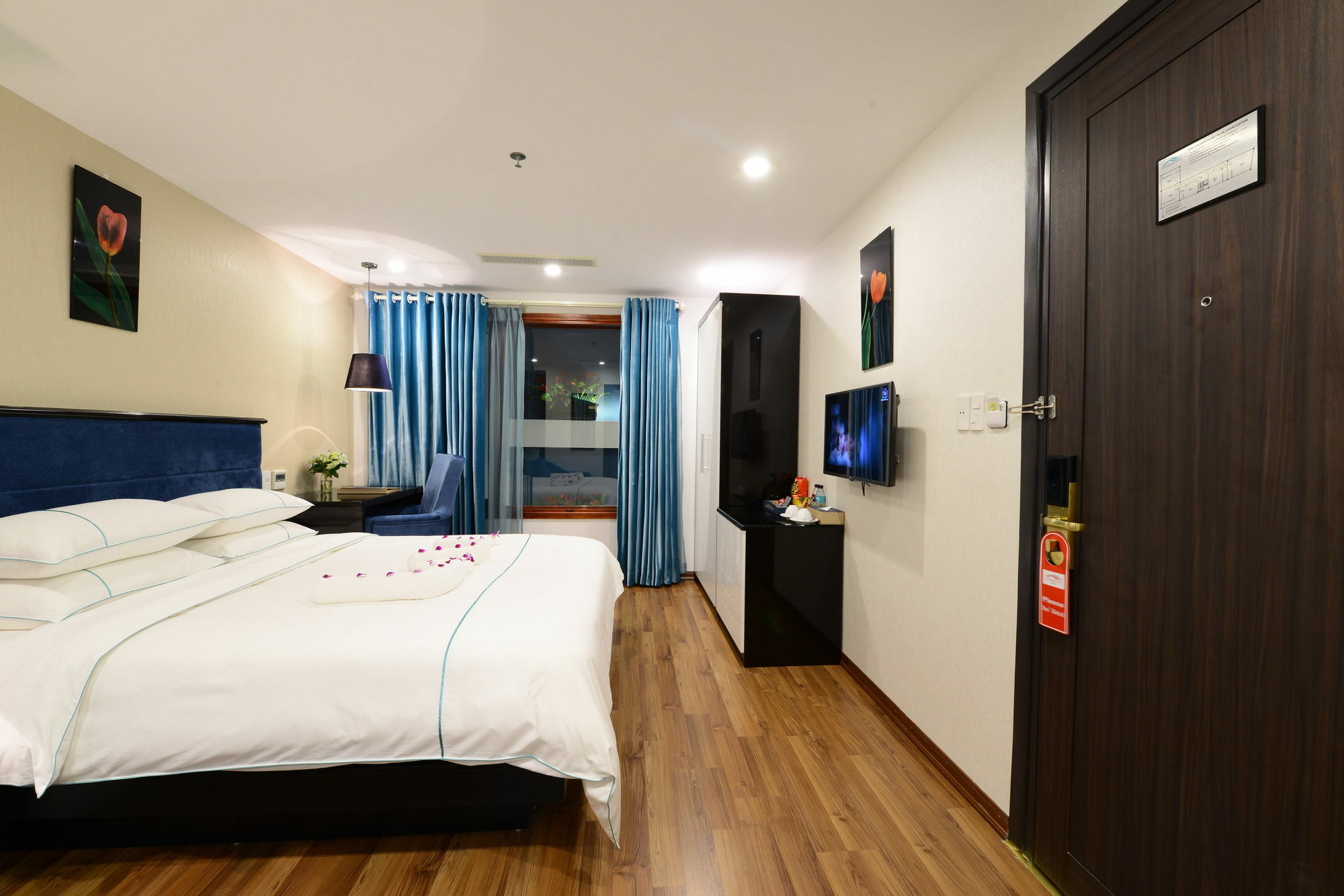 Hanoi Emerald Waters Hotel & Spa Exterior foto